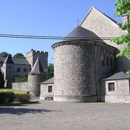 Maison 2 Chambres Face Au Chateau * Walcourt